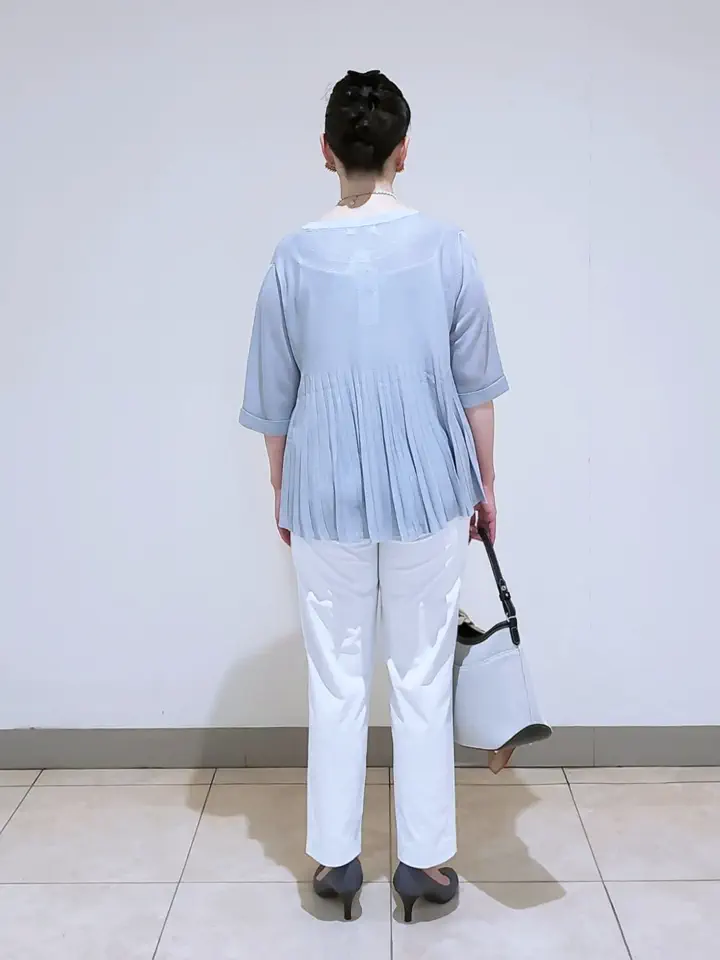 J.PRESS LADIES L スタッフ コーディネート画像