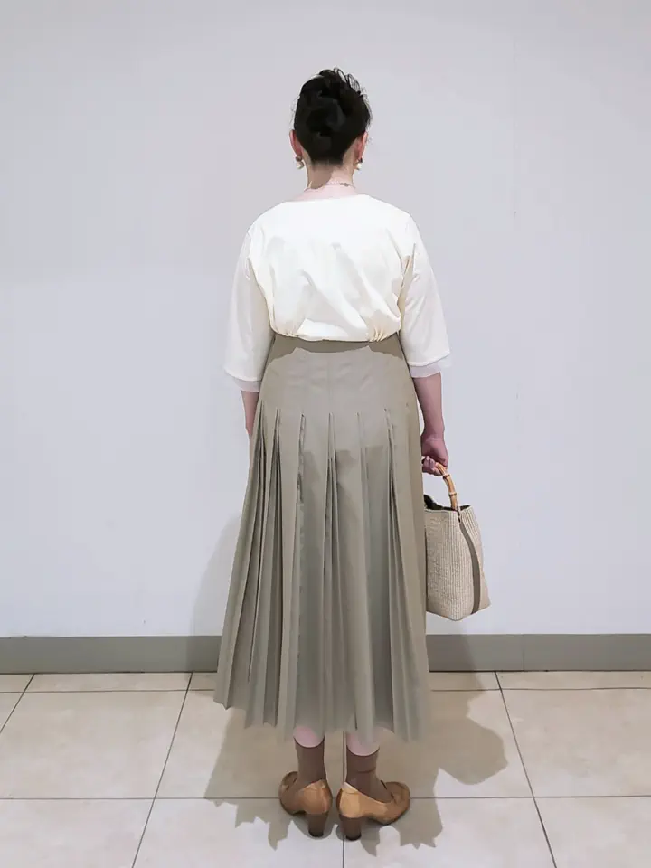 J.PRESS LADIES L スタッフ コーディネート画像