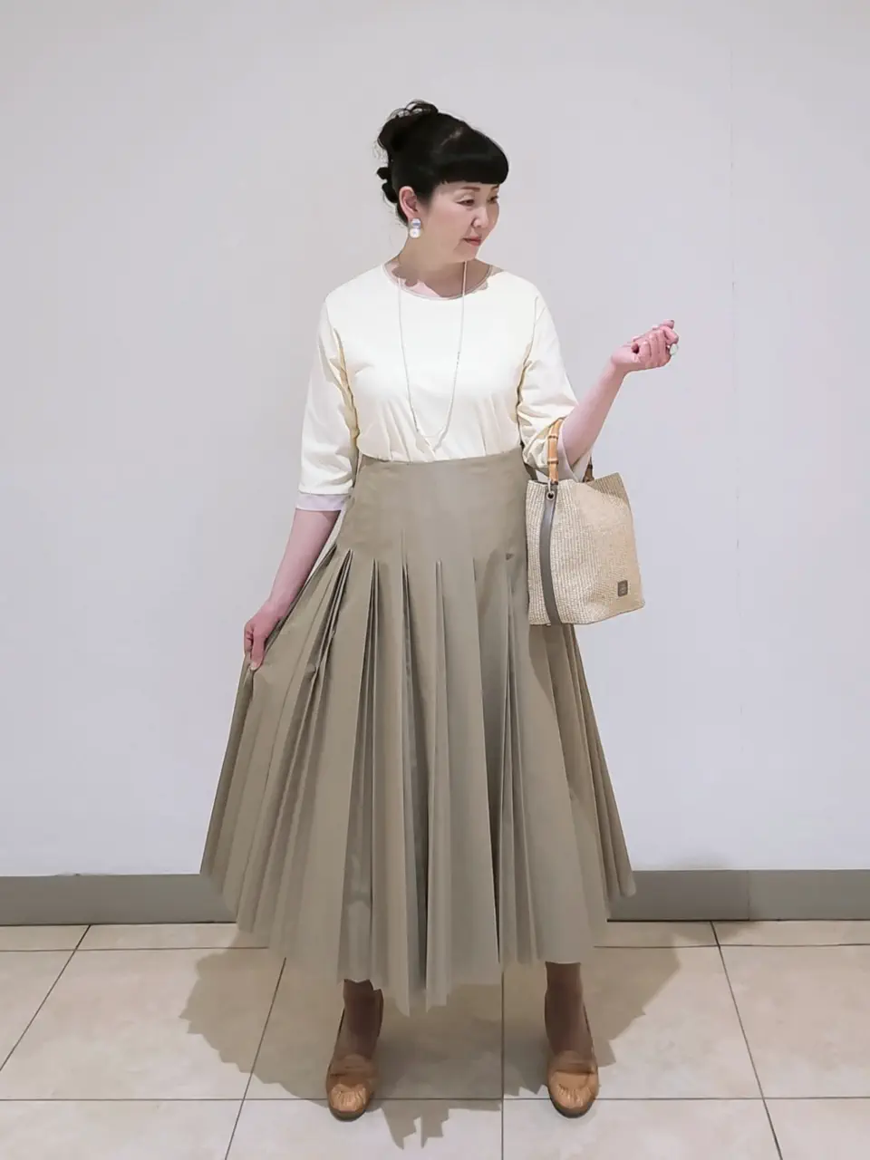 J.PRESS LADIES L スタッフ コーディネート画像