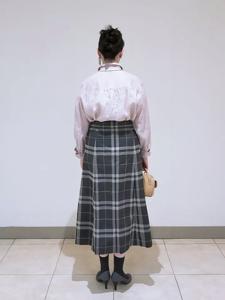 J.PRESS LADIES L スタッフ コーディネート画像