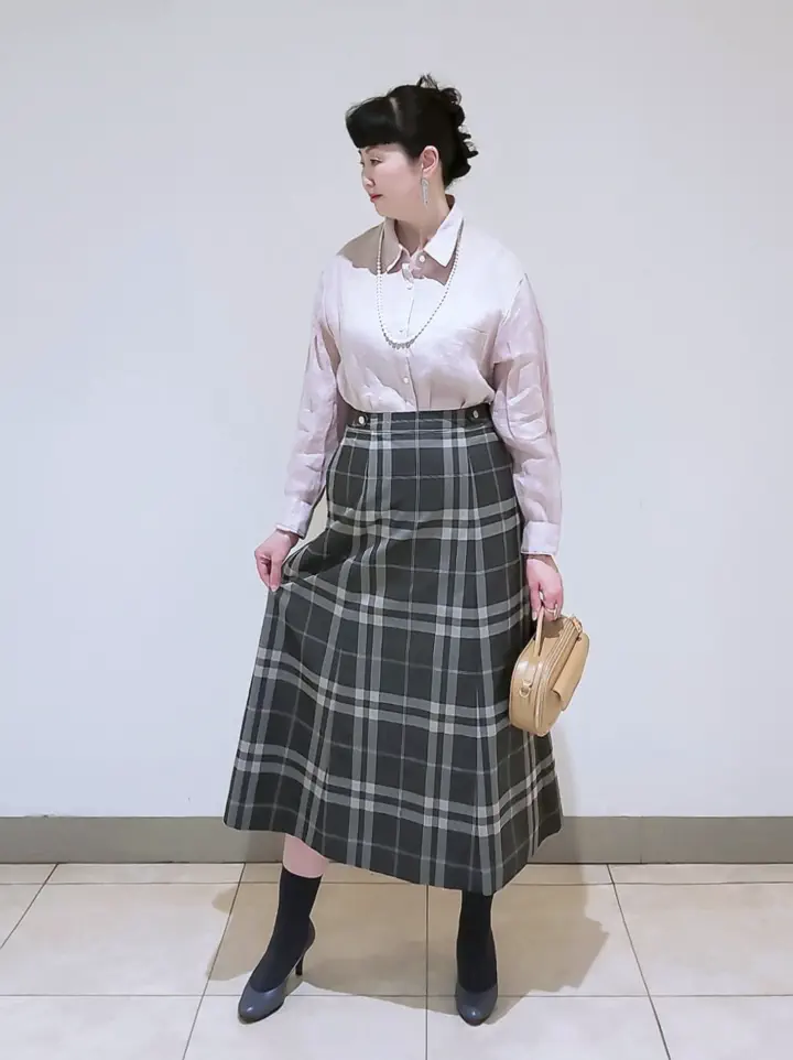 J.PRESS LADIES L スタッフ コーディネート画像