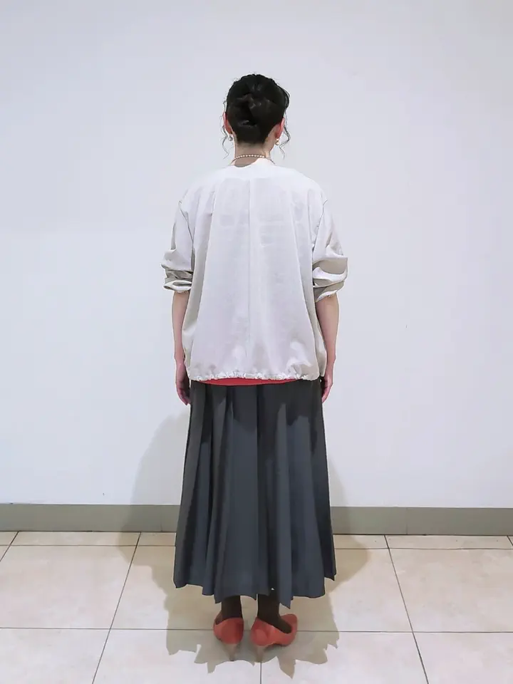 J.PRESS LADIES L スタッフ コーディネート画像