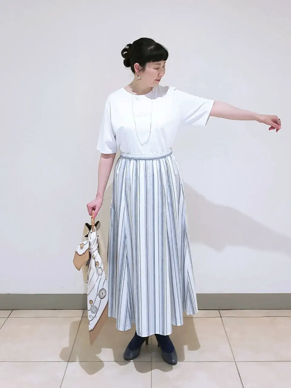 J.PRESS LADIES L スタッフ コーディネート画像