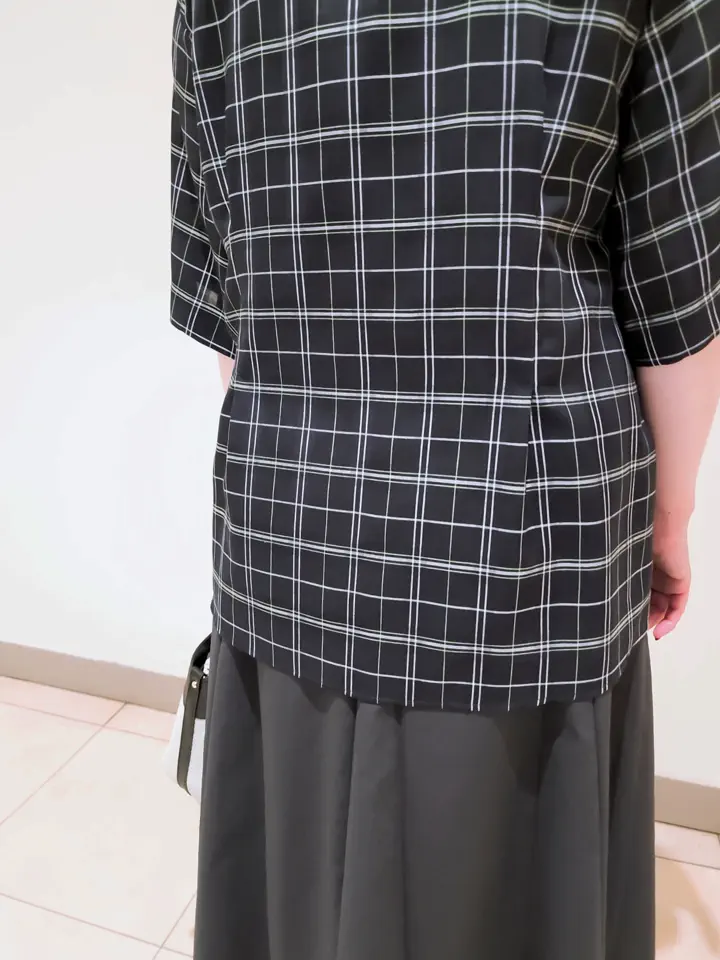 J.PRESS LADIES L スタッフ コーディネート画像
