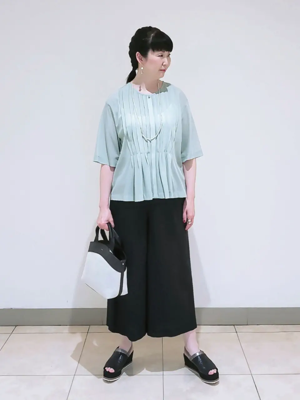 J.PRESS LADIES L スタッフ コーディネート画像