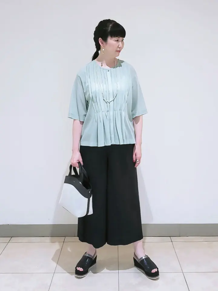 J.PRESS LADIES L スタッフ コーディネート画像