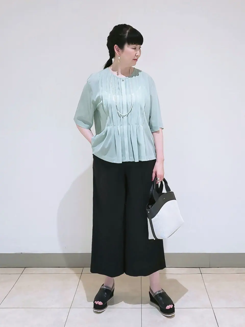 J.PRESS LADIES L スタッフ コーディネート画像