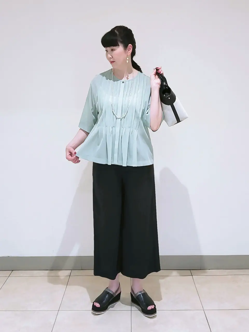 J.PRESS LADIES L スタッフ コーディネート画像