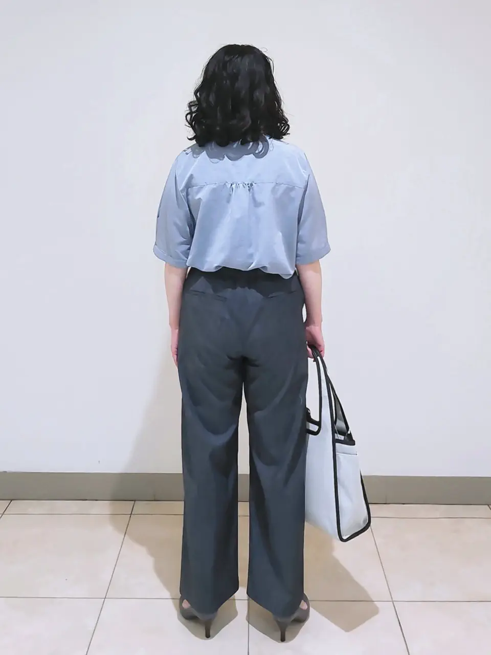 J.PRESS LADIES L スタッフ コーディネート画像