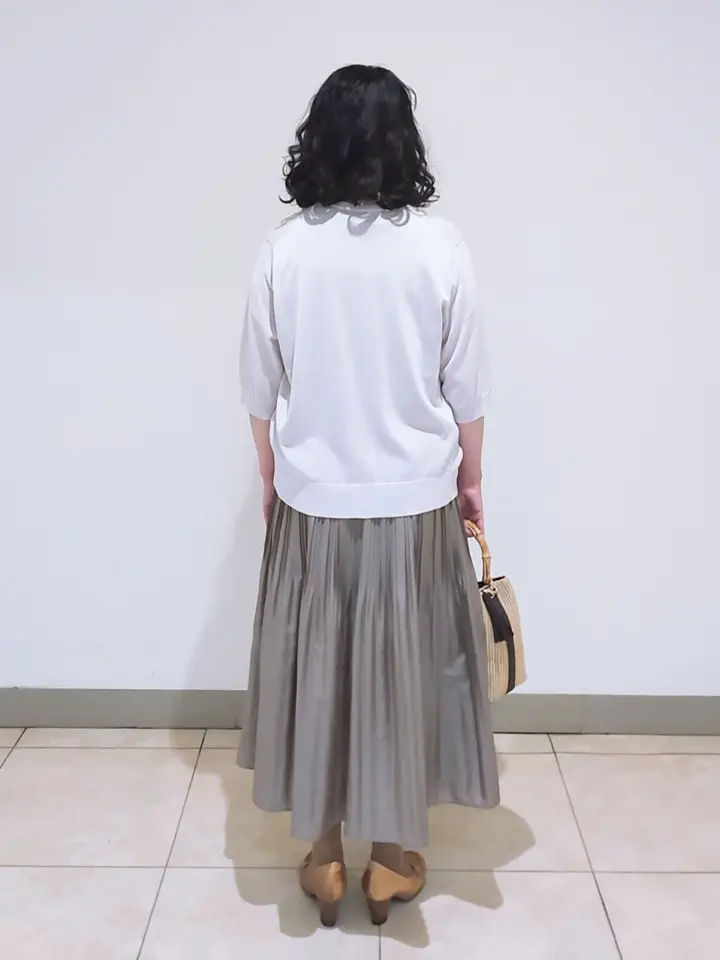 J.PRESS LADIES L スタッフ コーディネート画像