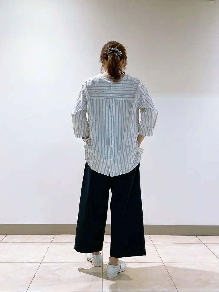 J.PRESS LADIES L スタッフ コーディネート画像