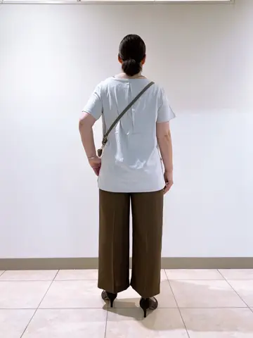 J.PRESS LADIES L スタッフ コーディネート画像