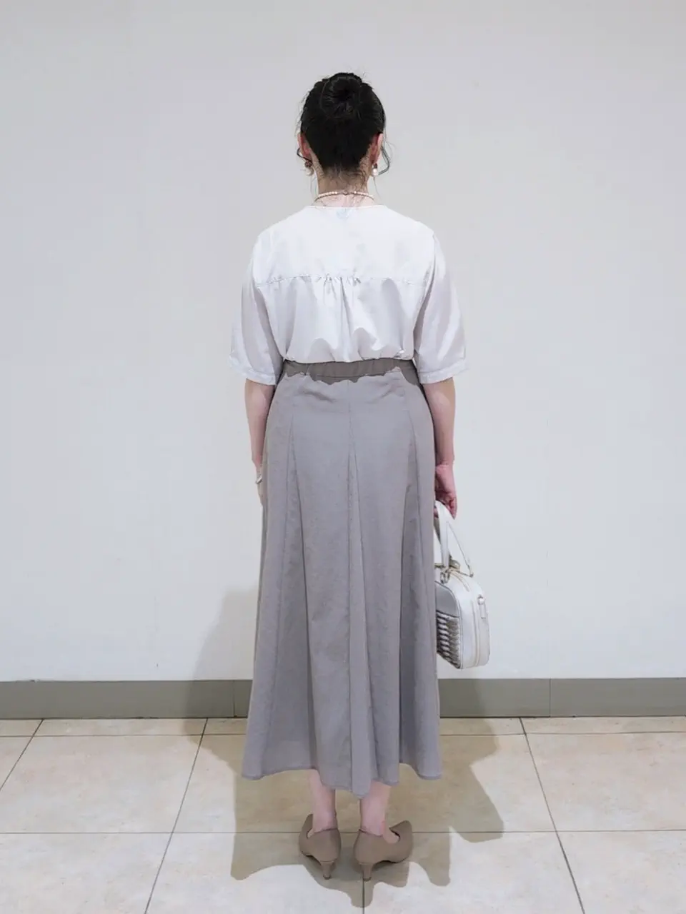 J.PRESS LADIES L スタッフ コーディネート画像