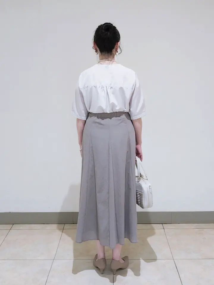J.PRESS LADIES L スタッフ コーディネート画像