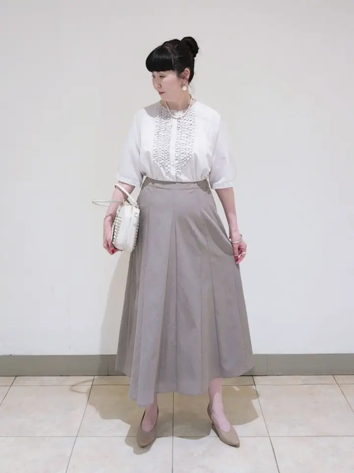 J.PRESS LADIES L スタッフ コーディネート画像