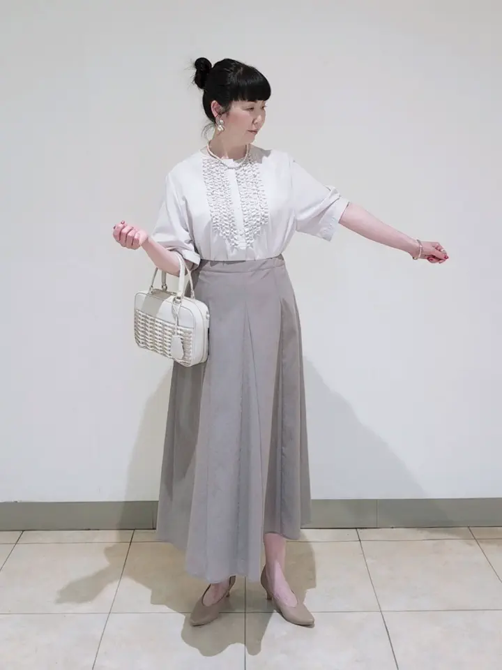 J.PRESS LADIES L スタッフ コーディネート画像