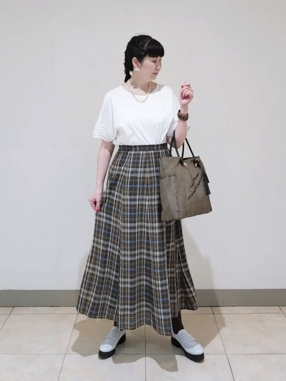 J.PRESS LADIES L スタッフ コーディネート画像