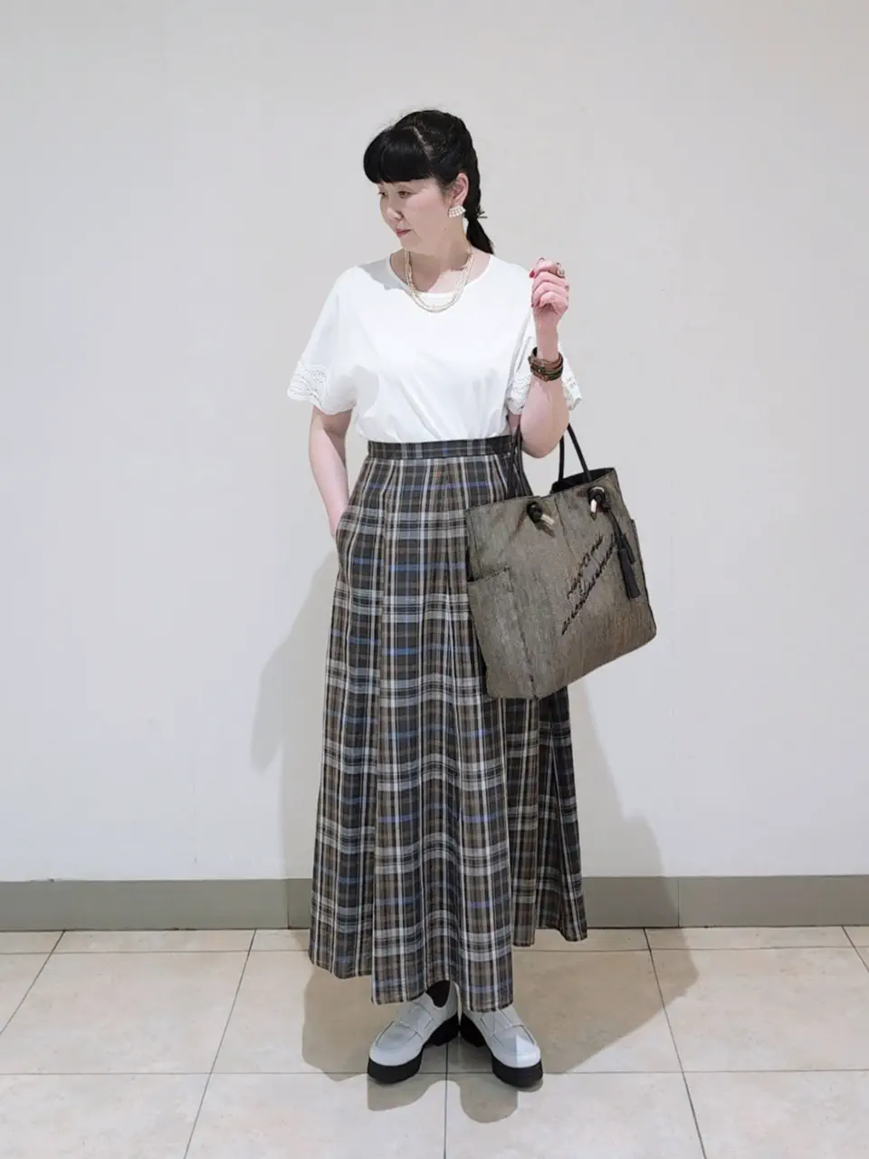 J.PRESS LADIES L スタッフ コーディネート画像