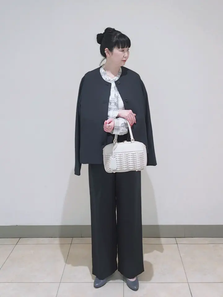 J.PRESS LADIES L スタッフ コーディネート画像