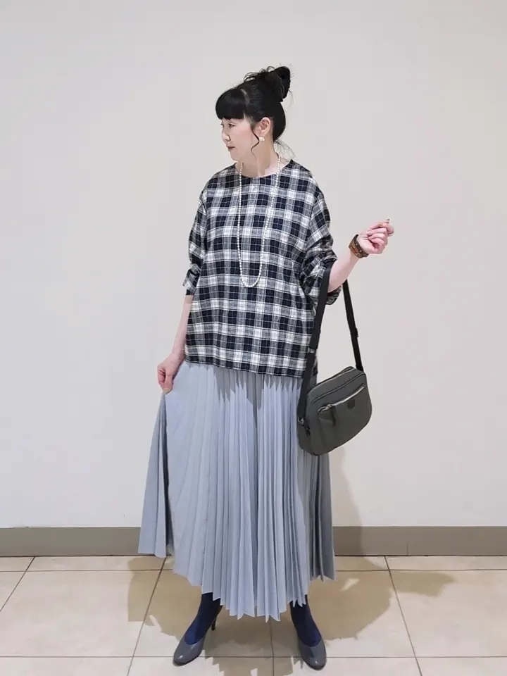 J.PRESS LADIES L スタッフ コーディネート画像