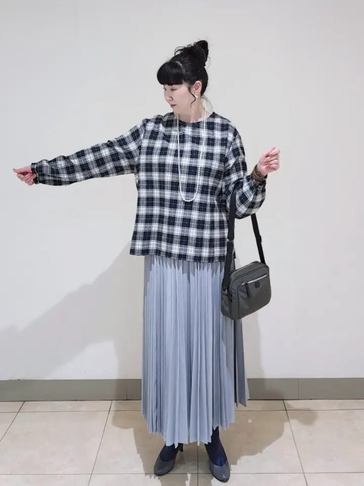 J.PRESS LADIES L スタッフ コーディネート画像