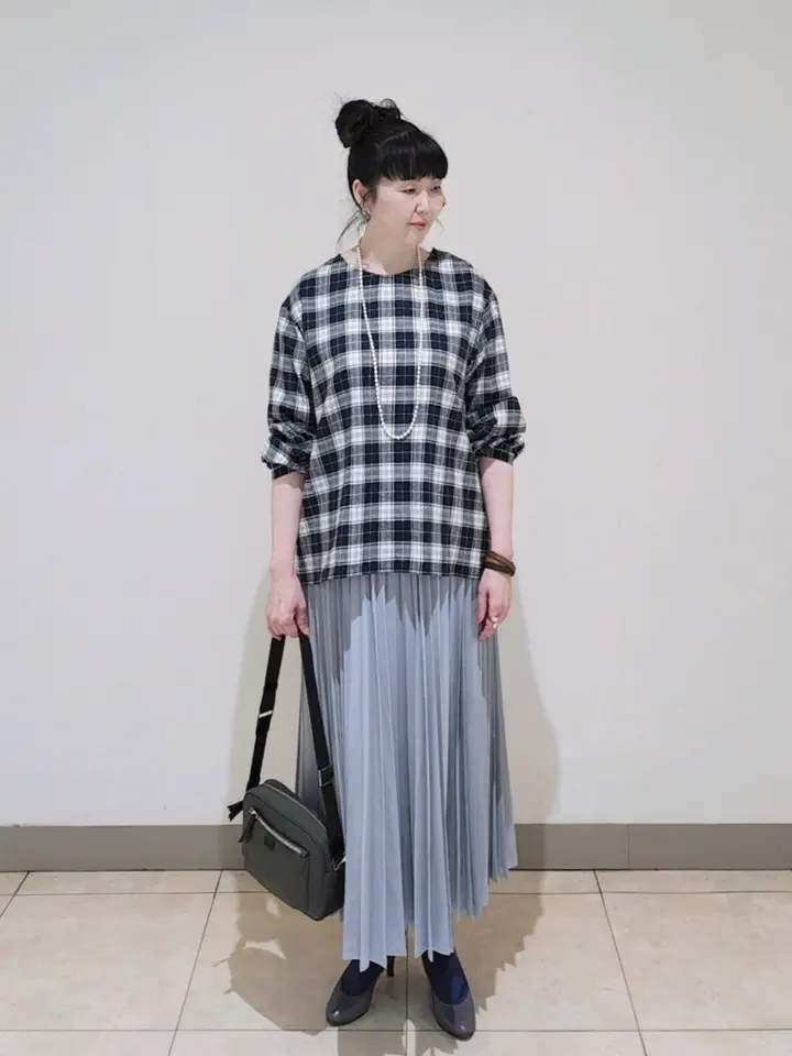 J.PRESS LADIES L スタッフ コーディネート画像