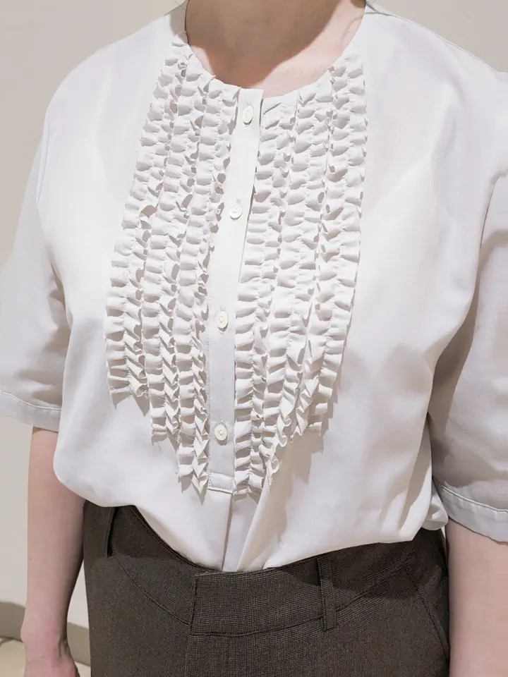 J.PRESS LADIES L スタッフ コーディネート画像