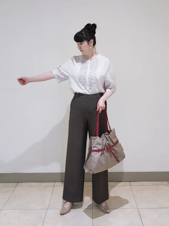 J.PRESS LADIES L スタッフ コーディネート画像