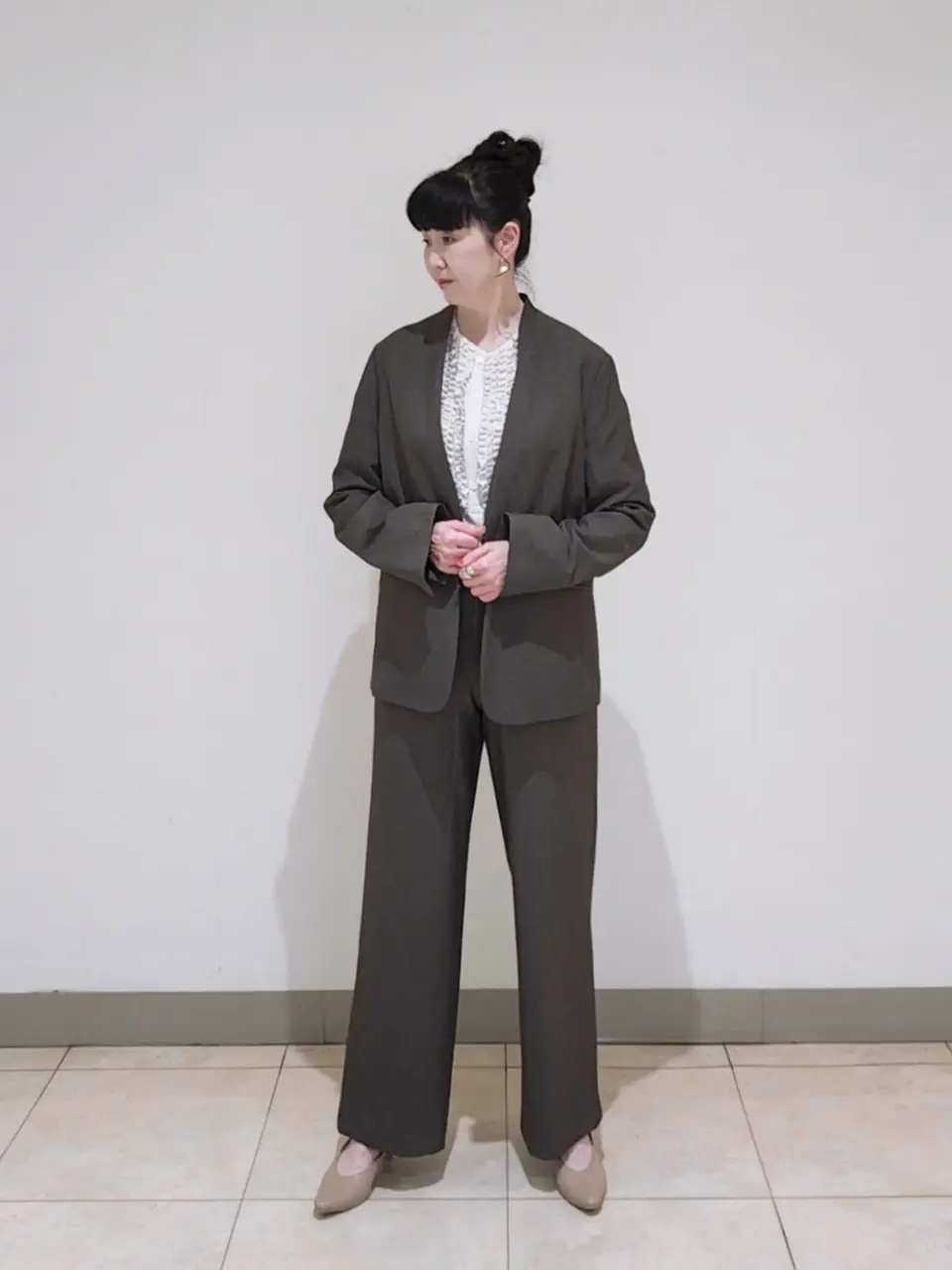 J.PRESS LADIES L スタッフ コーディネート画像
