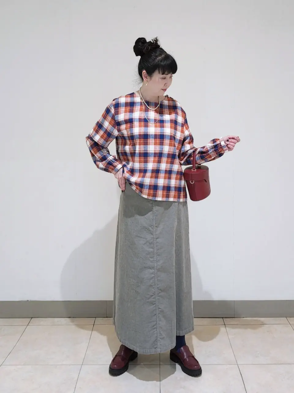 J.PRESS LADIES L スタッフ コーディネート画像