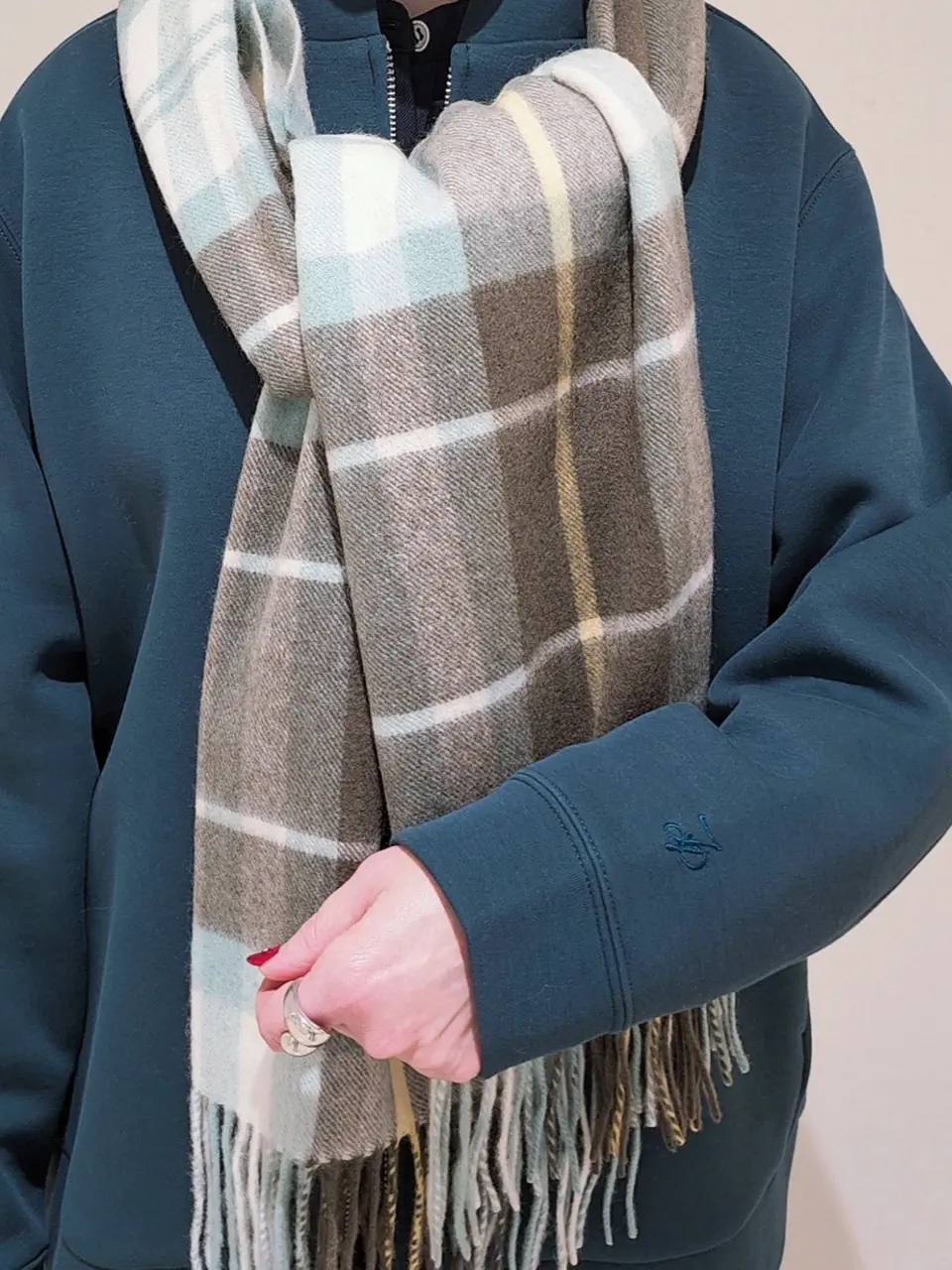 J.PRESS LADIES L スタッフ コーディネート画像