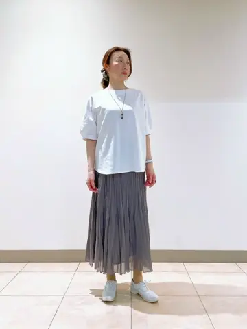 J.PRESS LADIES L スタッフ コーディネート画像