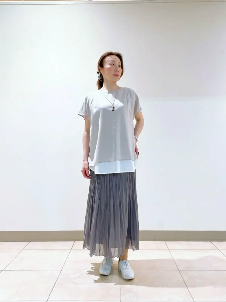  スタッフ コーディネート画像