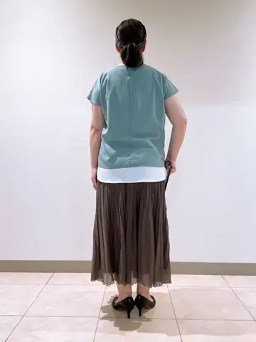 J.PRESS LADIES L スタッフ コーディネート画像