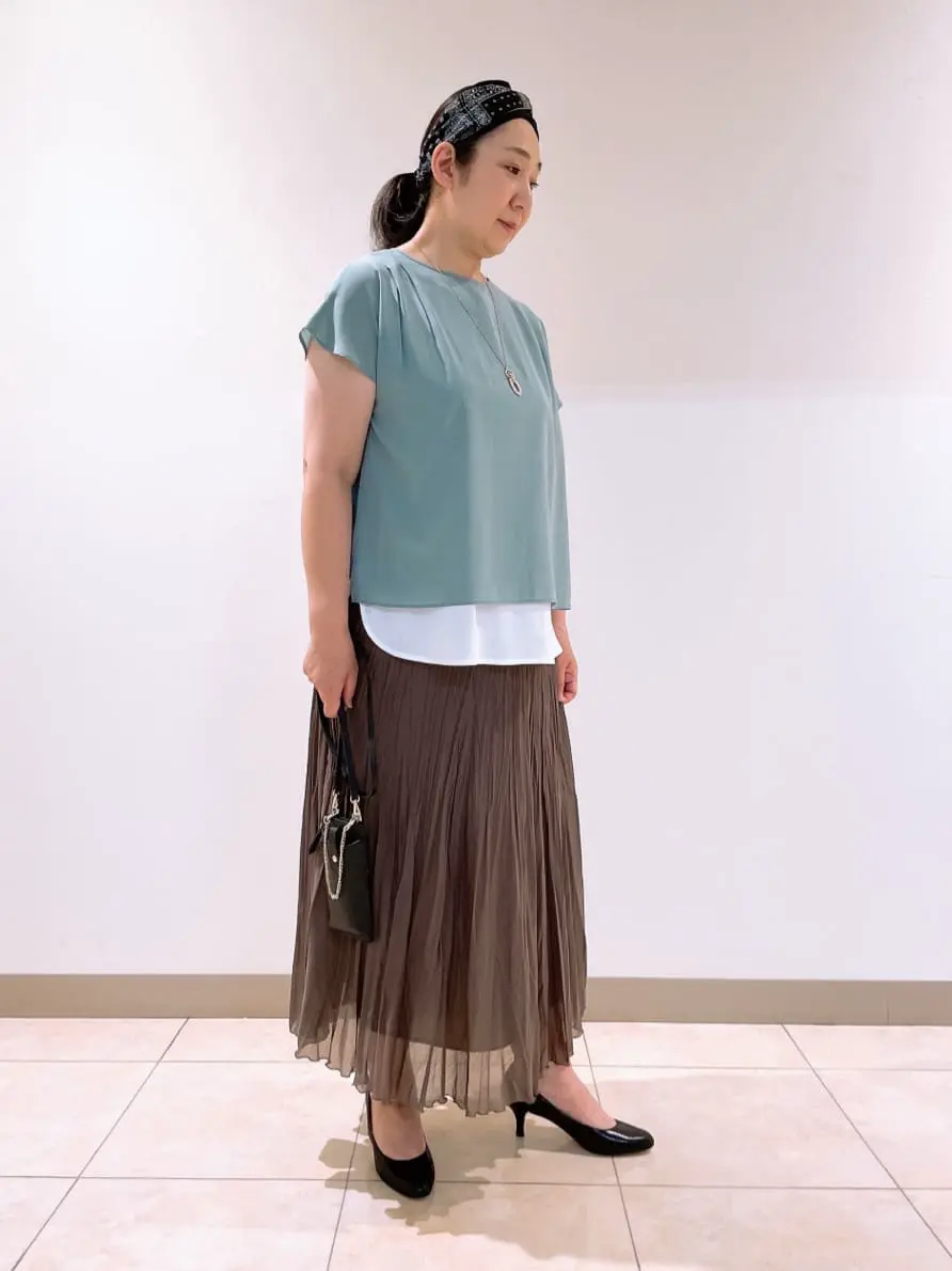 J.PRESS LADIES L スタッフ コーディネート画像