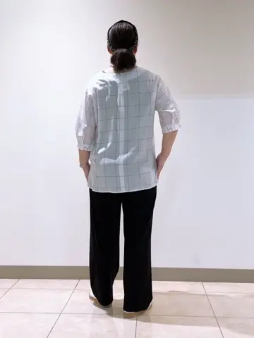 J.PRESS LADIES L スタッフ コーディネート画像