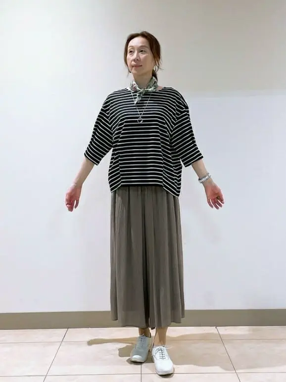  スタッフ コーディネート画像