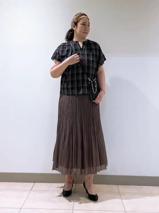 J.PRESS LADIES L スタッフ コーディネート画像