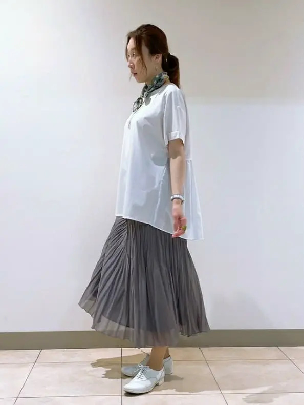 J.PRESS LADIES L スタッフ コーディネート画像