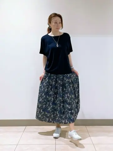 J.PRESS LADIES L スタッフ コーディネート画像