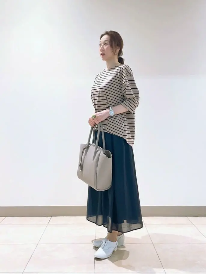 J.PRESS LADIES L スタッフ コーディネート画像
