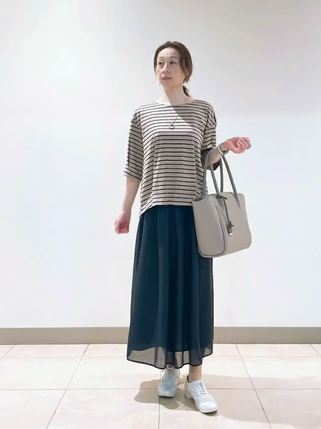 J.PRESS LADIES L スタッフ コーディネート画像