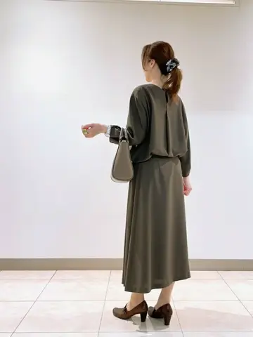 J.PRESS LADIES L スタッフ コーディネート画像