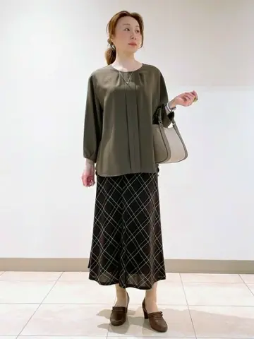 J.PRESS LADIES L スタッフ コーディネート画像