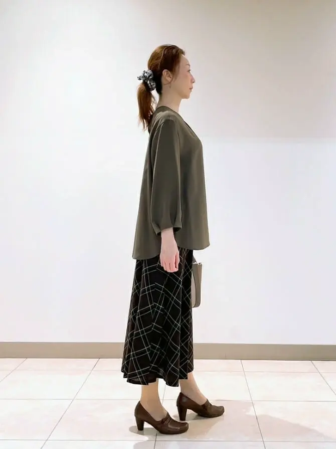 J.PRESS LADIES L スタッフ コーディネート画像