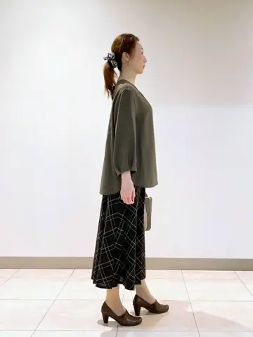 J.PRESS LADIES L スタッフ コーディネート画像