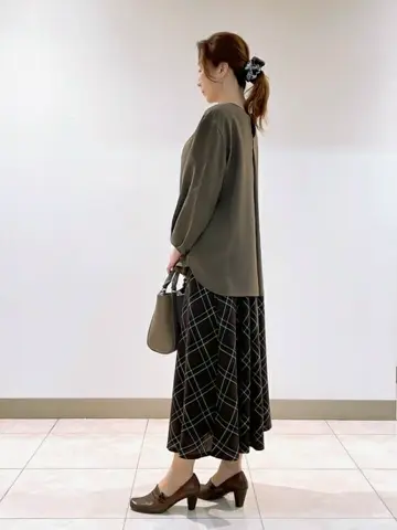 J.PRESS LADIES L スタッフ コーディネート画像