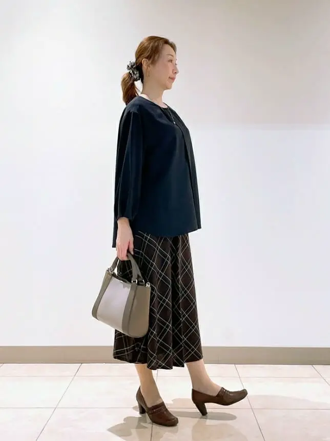 J.PRESS LADIES L スタッフ コーディネート画像