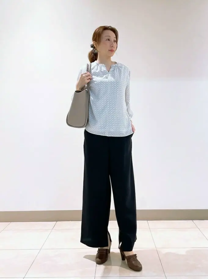 J.PRESS LADIES L スタッフ コーディネート画像