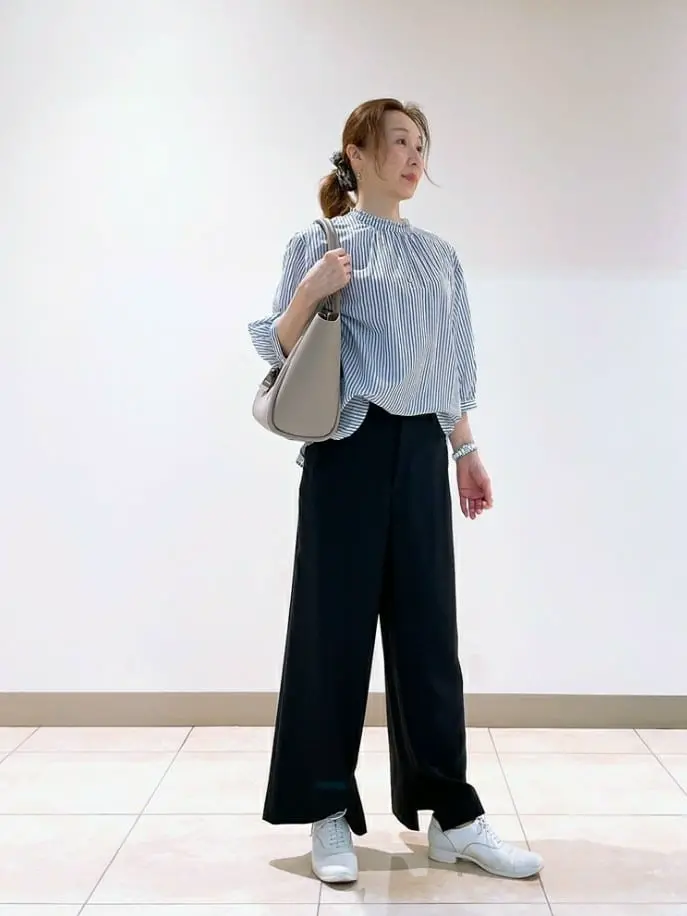 J.PRESS LADIES L スタッフ コーディネート画像